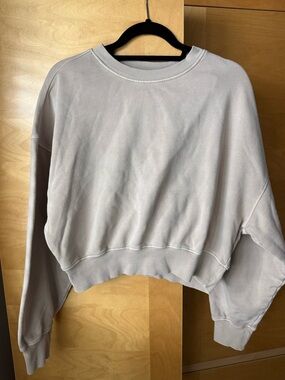 Cropped sweatshirt